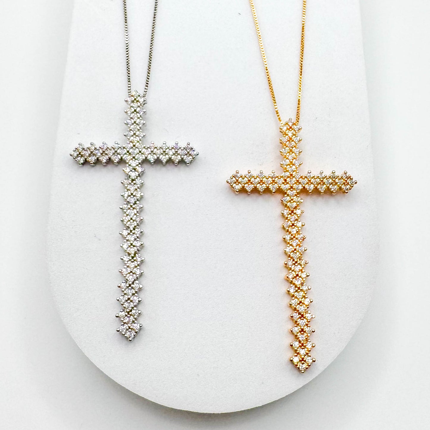CRUZ MÓVEL DE OURO | Banhado a Ouro 18K