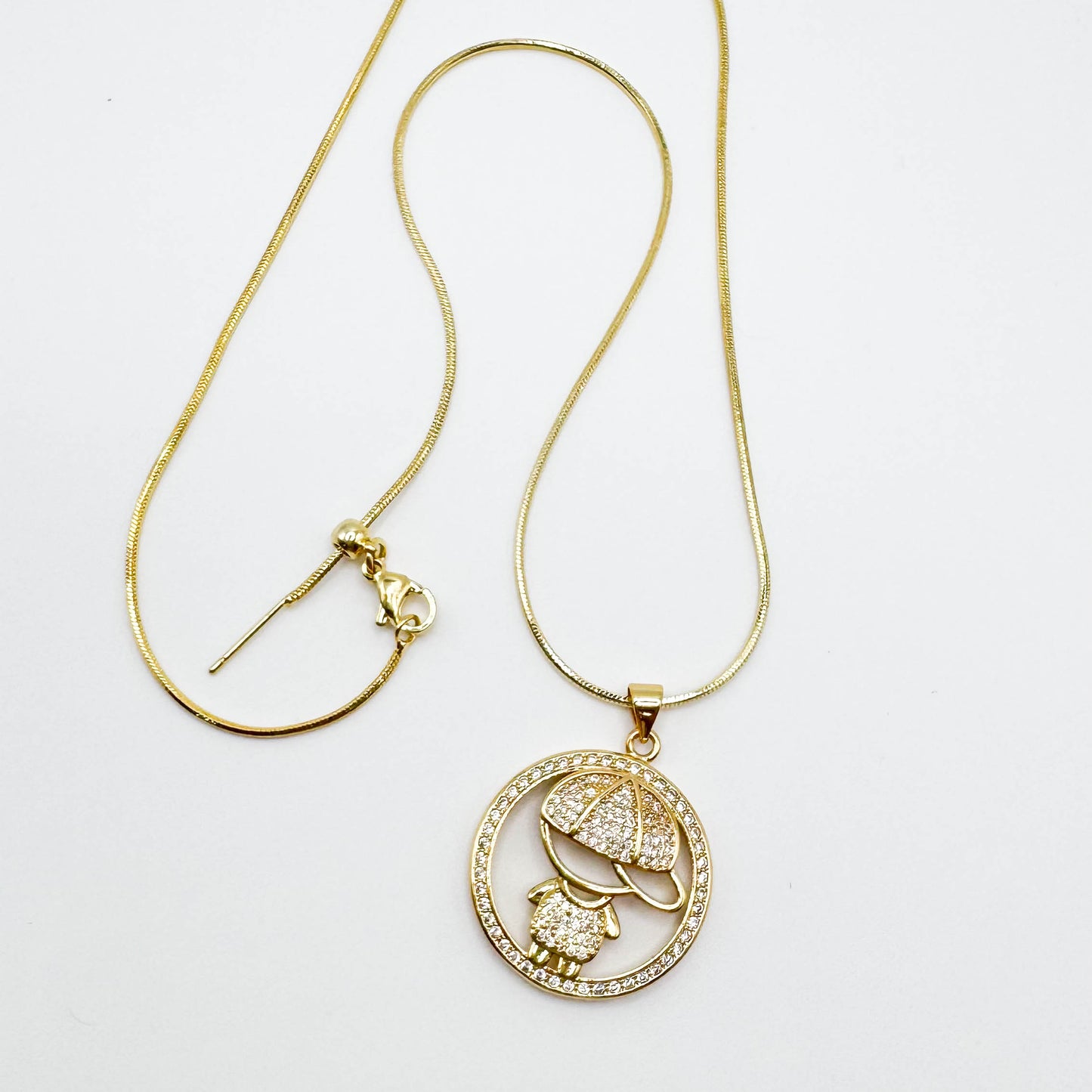 1 COLAR COM PINGENTE MENINO | Banhado a Ouro 18K