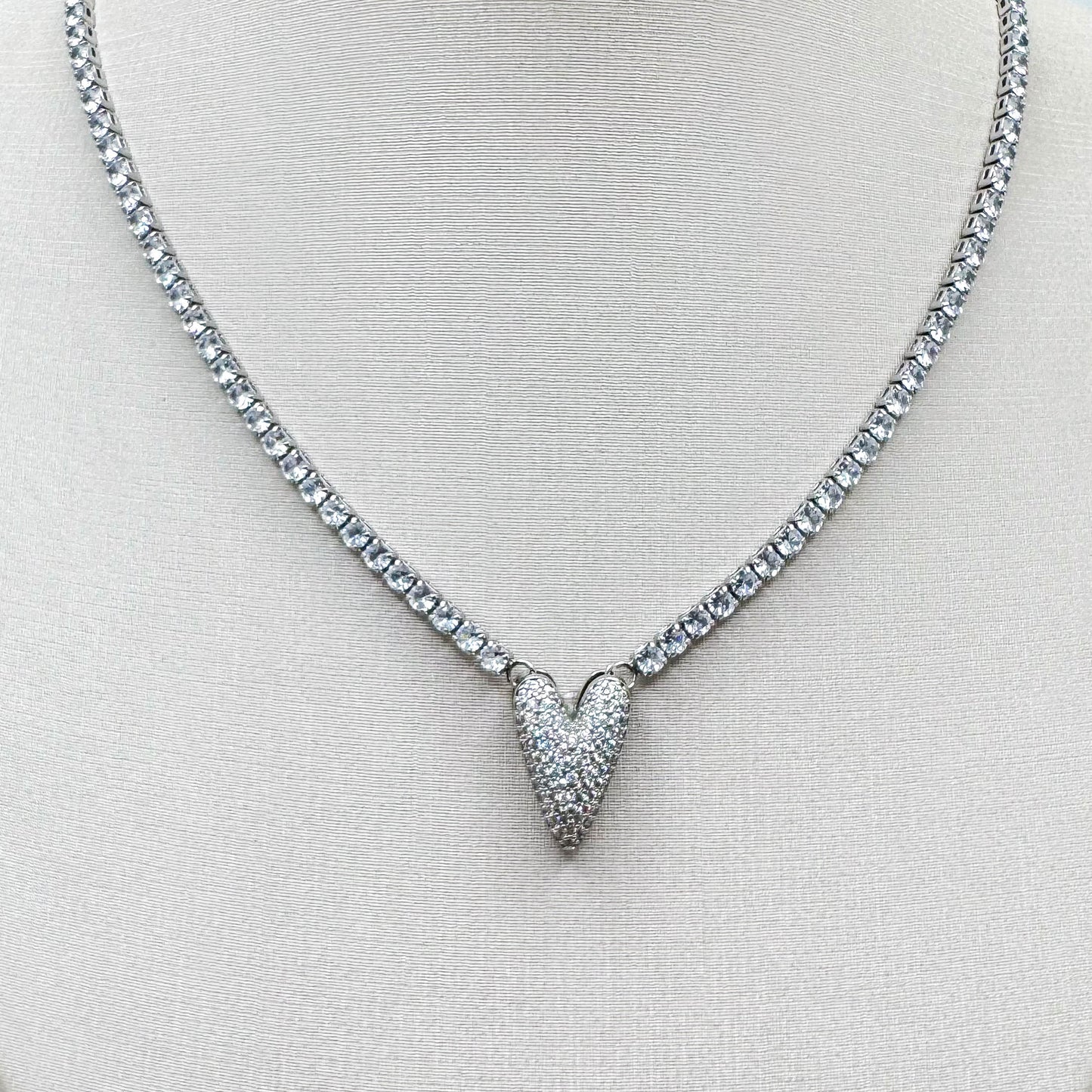 HEART CHOKER | 18K GOLD PLATED