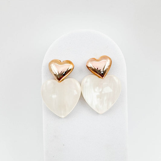 PENDIENTES DOBLE CORAZÓN DE NÁCAR | Baño doble de oro de 18 quilates
