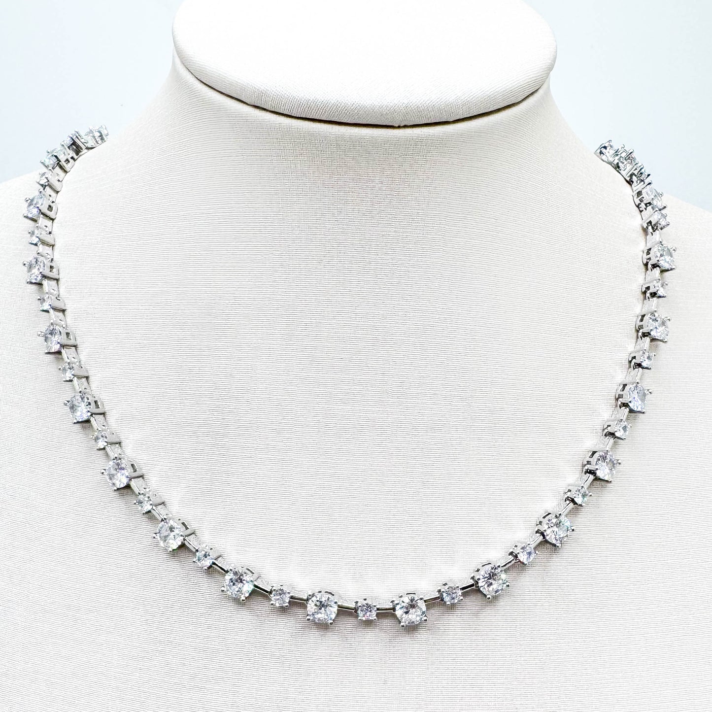 RIVIERA RODIO CHOKER NECKLACE