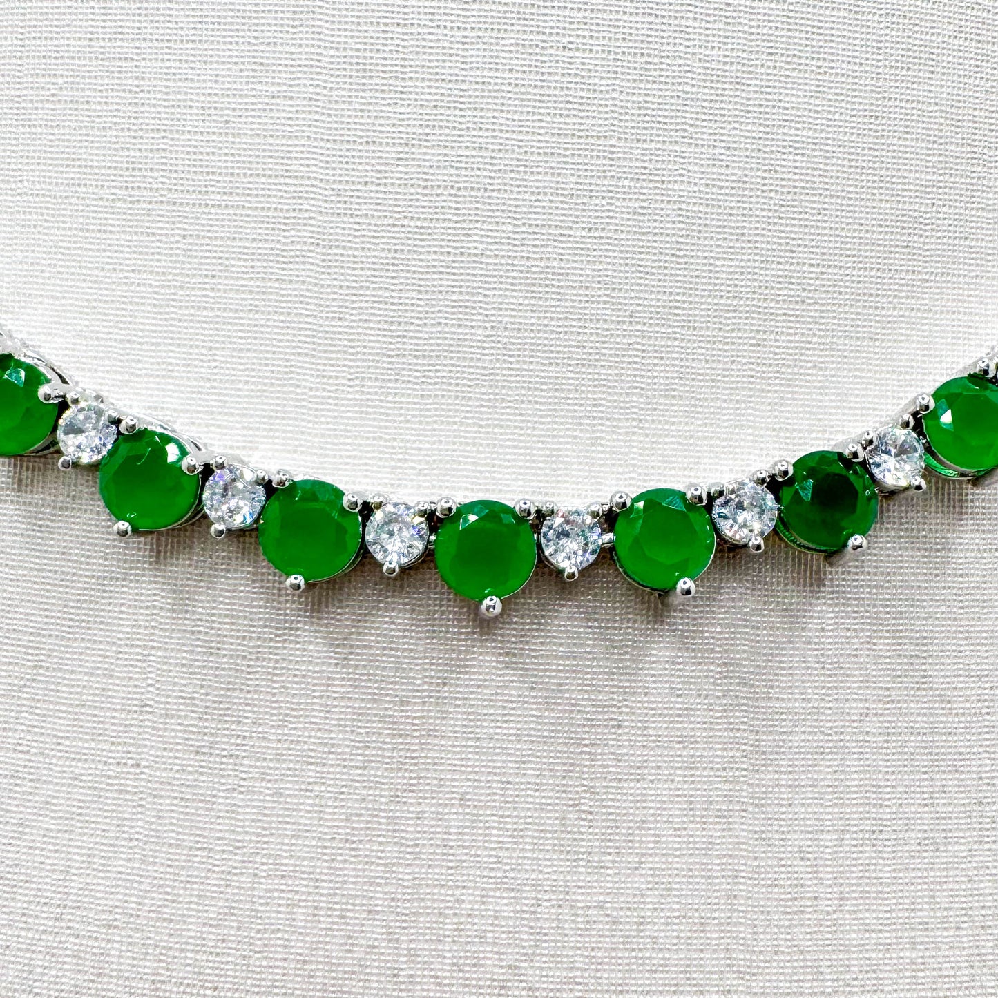 RIVIERA EMERALD ZIRC CHOKER NECKLACE. 4MM